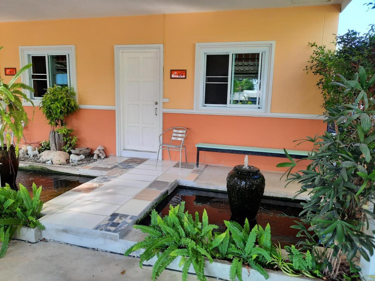 Fancy Carp Resort Cha-Am Buitenkant foto