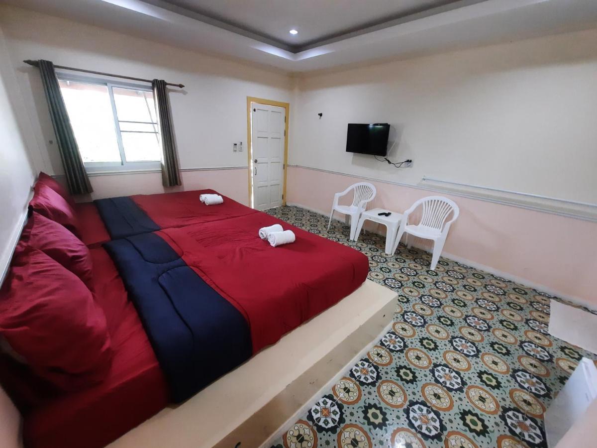 Fancy Carp Resort Cha-Am Buitenkant foto