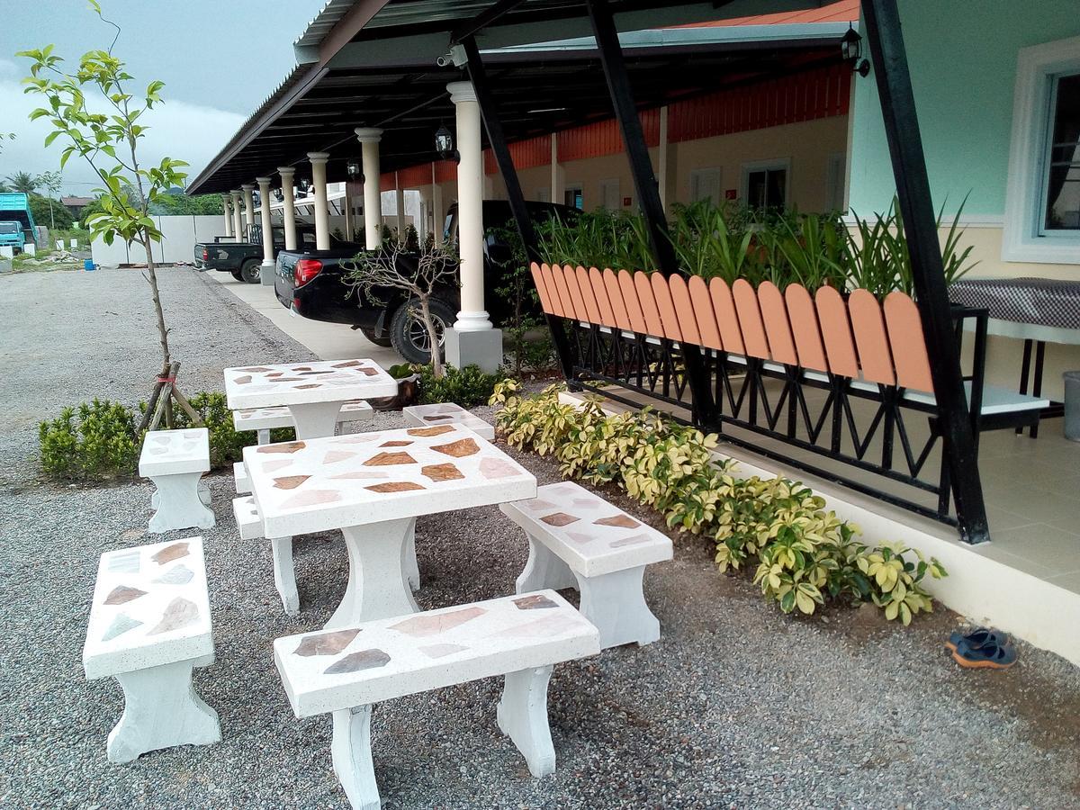 Fancy Carp Resort Cha-Am Buitenkant foto