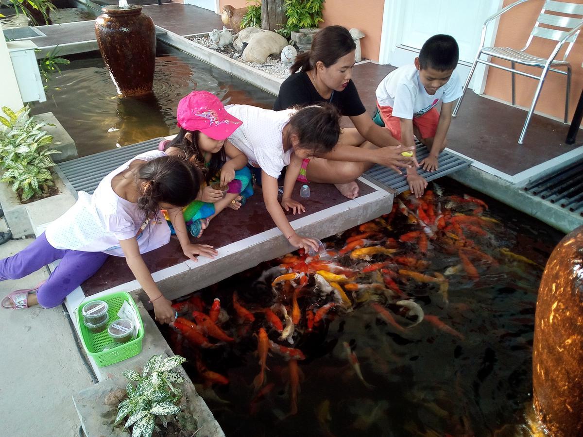Fancy Carp Resort Cha-Am Buitenkant foto