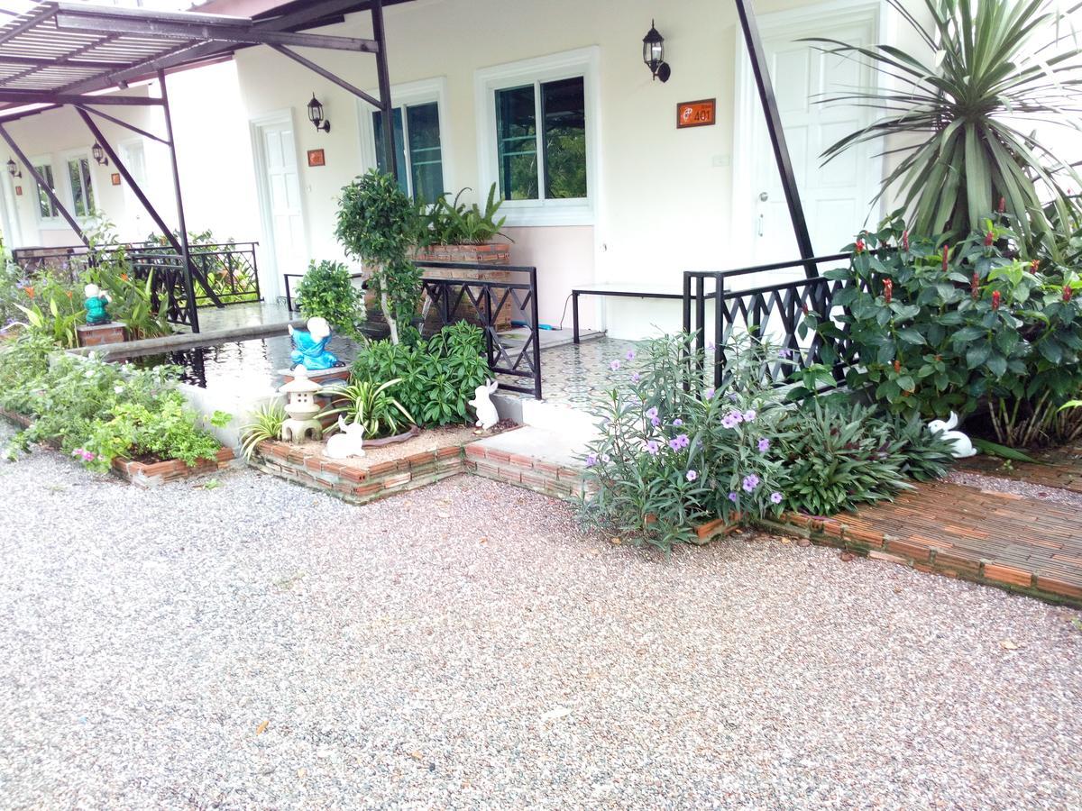 Fancy Carp Resort Cha-Am Buitenkant foto