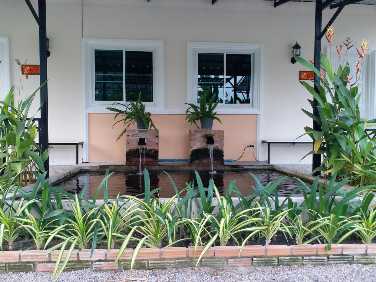 Fancy Carp Resort Cha-Am Buitenkant foto