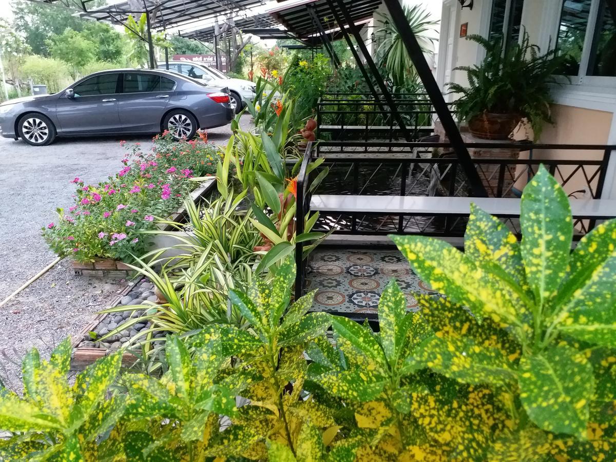 Fancy Carp Resort Cha-Am Buitenkant foto
